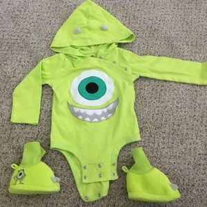 Disney baby “Mike Wazowski” outfit and booties